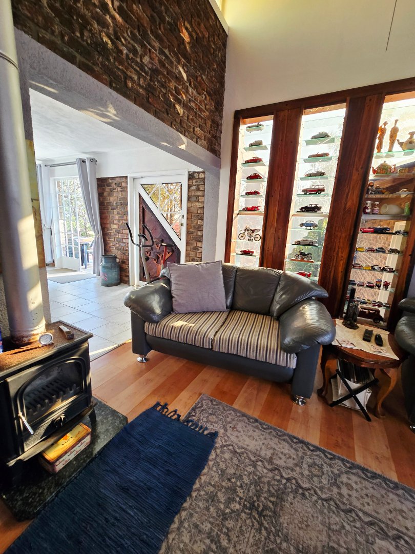 4 Bedroom Property for Sale in Wilkoppies North West